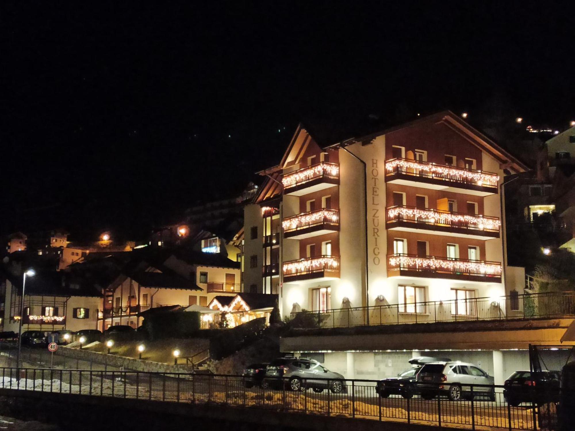 מולבנו Hotel Zurigo מראה חיצוני תמונה