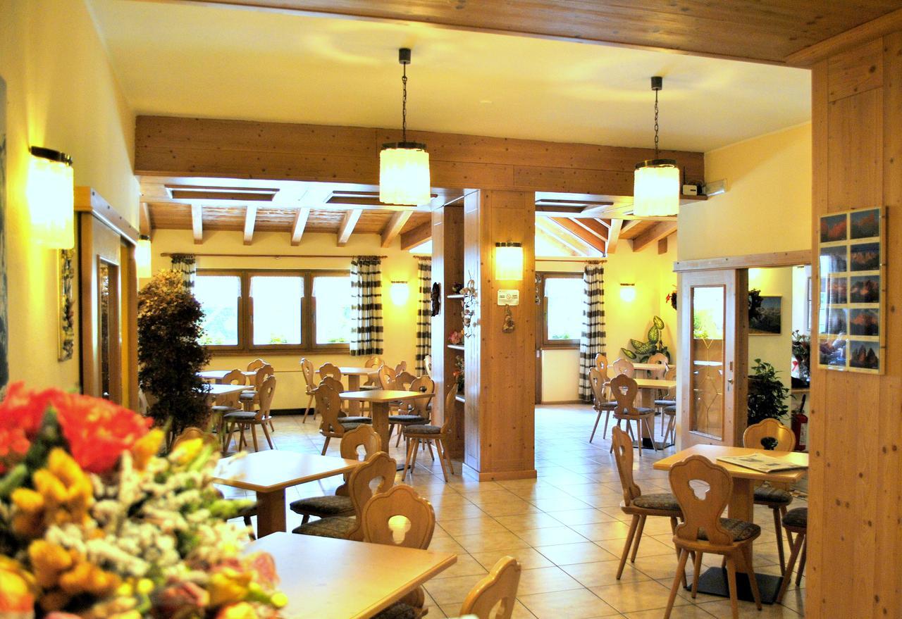 מולבנו Hotel Zurigo מראה חיצוני תמונה